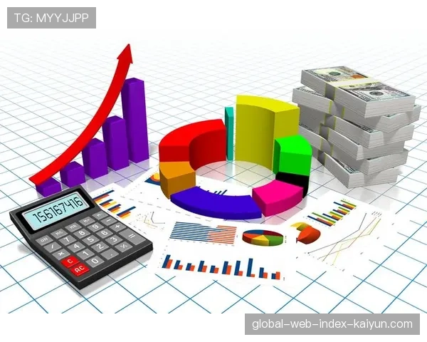 联盟收入结构多元化演进，转播权占比下降但仍为核心支柱